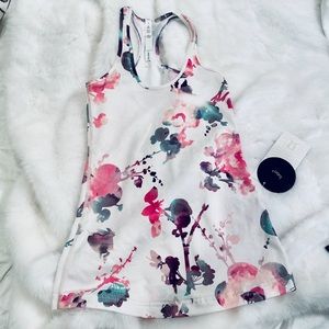 LULULEMON NWT COOL RACERBACK TANK TOP